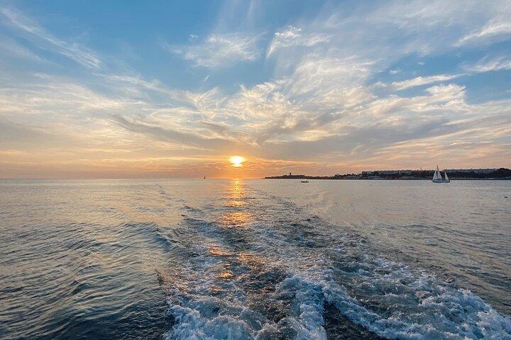 Lisbon: Private Catamaran Sunset Cruise with Drink