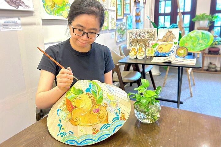 Paint & Personalize a Vietnamese Non La with Traditional Folk Art