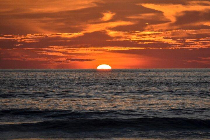 VIP Sunset Tour in Cancun by Yacht