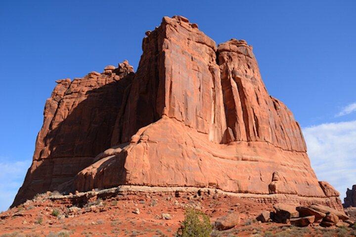Arches National Park Self Guided Driving Audio Tour