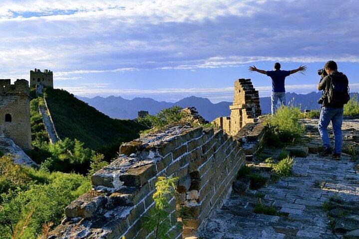 Jinshanling Great Wall Day Trip: Transfer or Guided Service