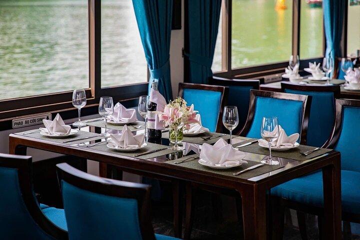 Private Cruise Luxury Ha Long Bay Day Tour Charter Cruise