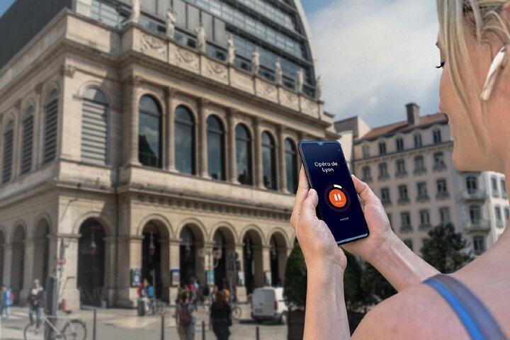 Lyon Audioguided Walking Tour 3h30 and 26 Audio Commentaries
