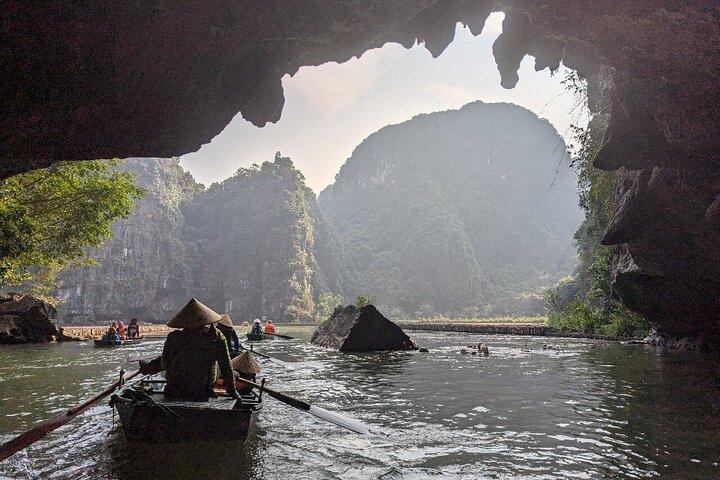 Private Ninh Binh Day Tour Mua Cave and Trang An Grottoes