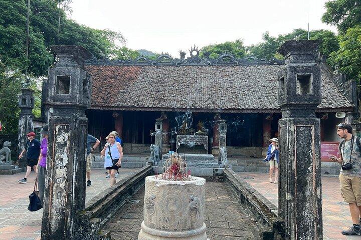 Private Ninh Binh Day Tour Mua Cave and Trang An Grottoes
