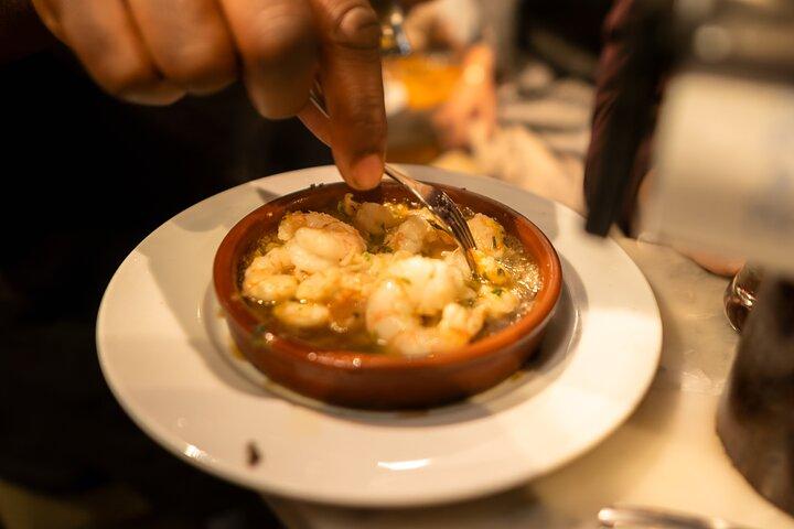 Eating Madrid Food Tour: Tapas, Wine & Local History