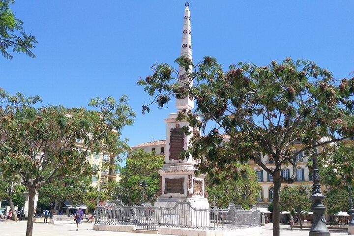 Malaga Historic Center City Walking Tour with a Local Guide