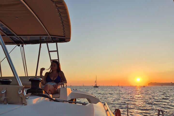 Luxury Santorini Sunset Cruise: Dinner, BBQ, Open Bar, Transfers