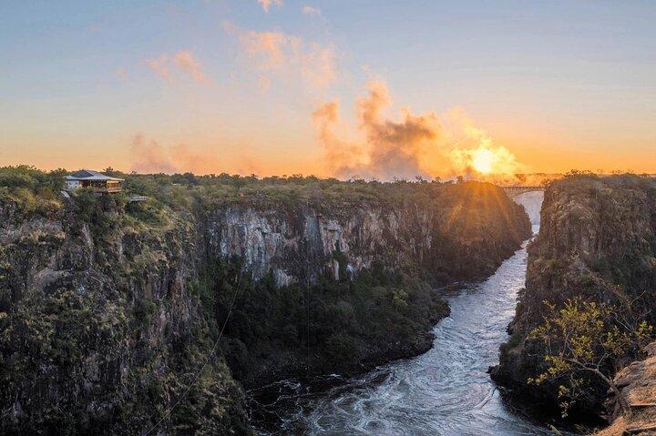 Guided Tour of the Falls Experience Both Zimbabwe and Zambia
