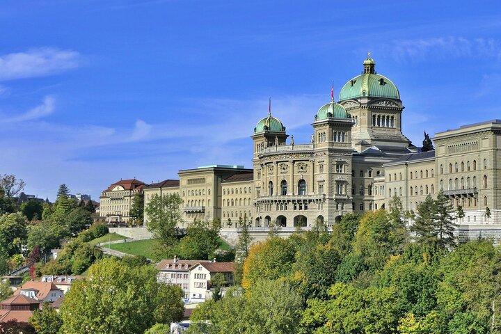 Bern Audio guided walking tour 1h50 and 23 audio commentary