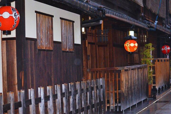 Kyoto Walking Tour Gion, Ninenzaka and Kiyomizudera Temple