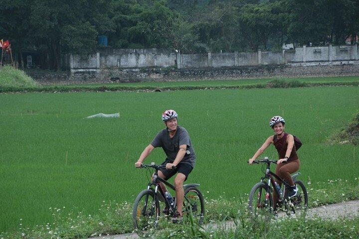 Private South Ninh Binh Highlights Featuring Mua Cave and Tam Coc