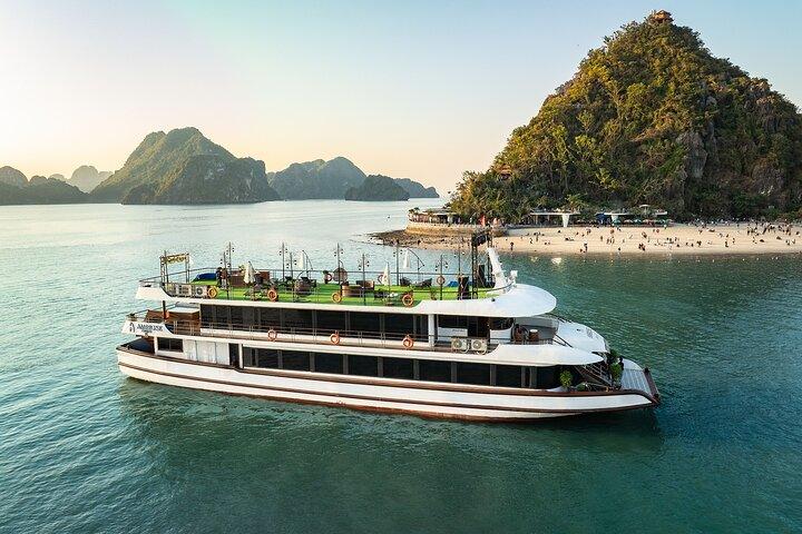 From Halong Harbor: 5-Star Ambrose Luxury Cruise in Ha Long Bay