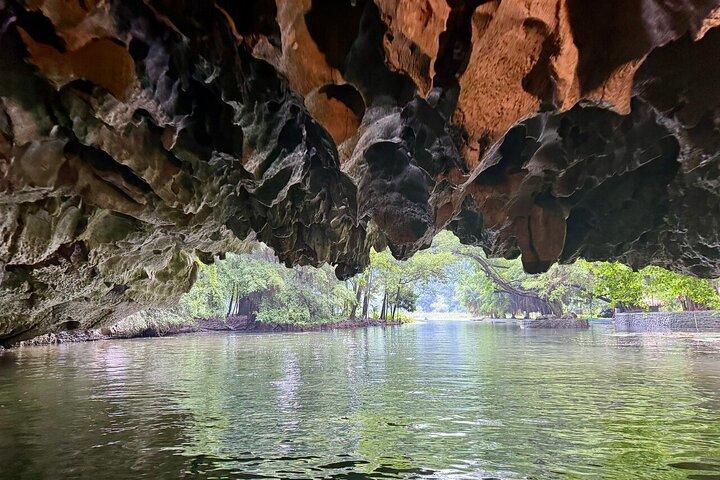 Private Ninh Binh Full Day Tour from Hanoi