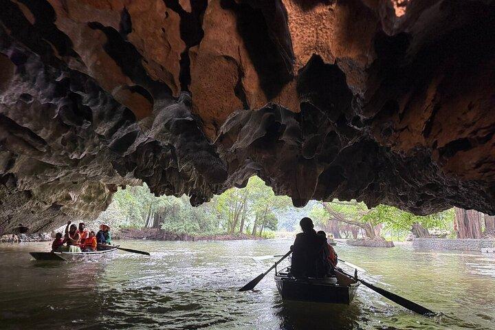 Private Ninh Binh Full Day Tour from Hanoi