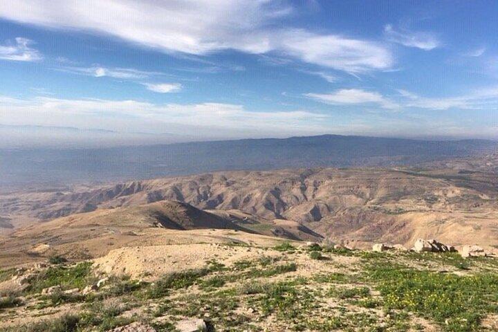 Madaba Mount Nebo and Baptism Site Day Tour from Amman