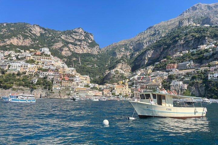 Sorrento Coast Boat Tour with Swimming Stops