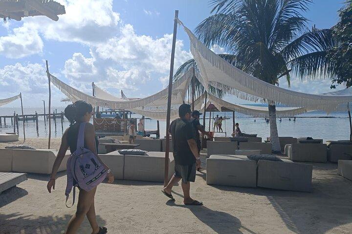 Isla Mujeres Catamaran Plus! Drinks, Snorkel & Beach Club