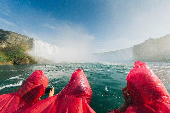 Niagara Falls US and CAN Sides In-Depth Tour Incl Buffalo Pickup