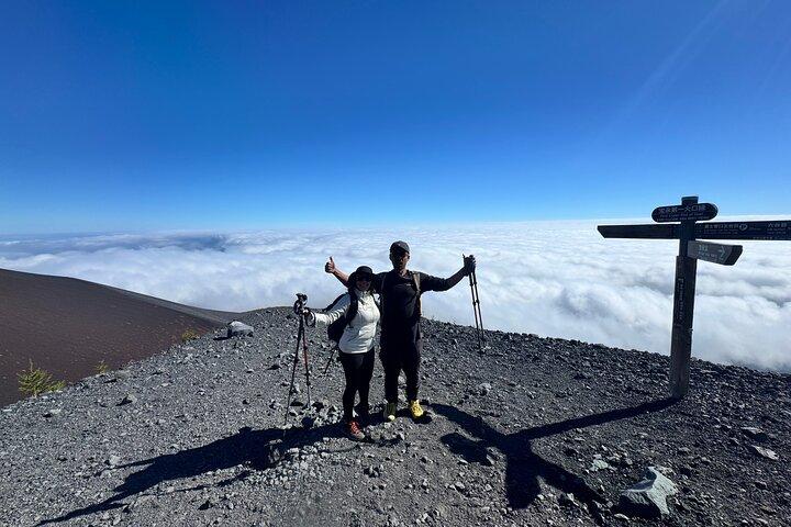Private Mt. Fuji Hoei Crater Hiking and Sightseeing Tour