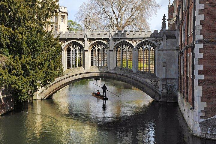 TOP Cambridge : Private Guided Tour with your mobile