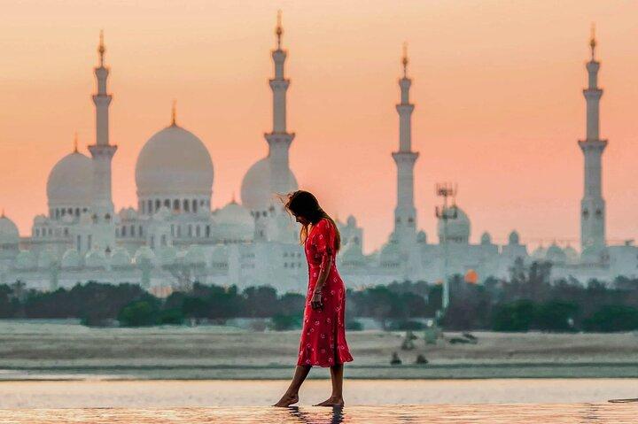 Abu Dhabi Layover Stopover and Transit Tour with Private Transfer