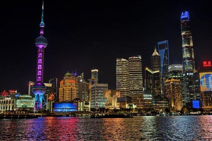 Shanghai Day Tour to Yu Garden,Bazaar,Bund,Zhujiajiao Water Town
