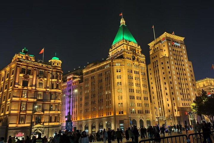 Shanghai Day Tour to Yu Garden,Bazaar,Bund,Zhujiajiao Water Town