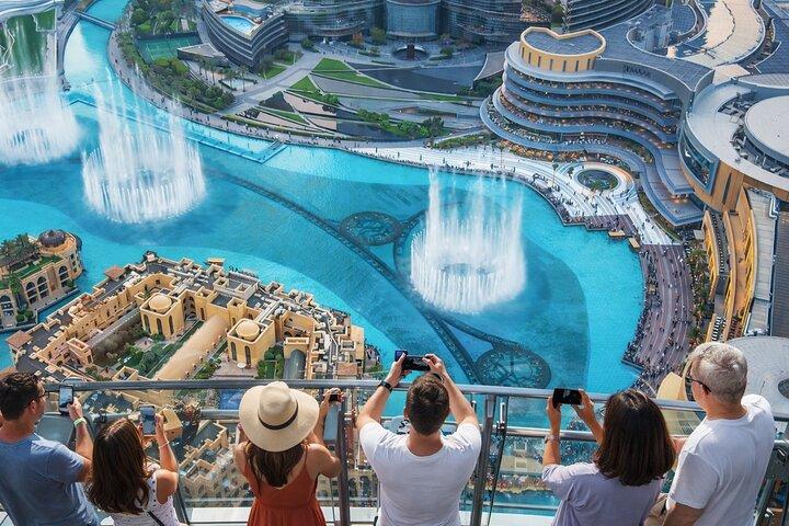 Dubai Semi Private Sightseeing Tour With Burj Khalifa Ticket