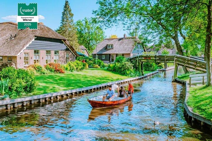 Giethoorn Private Tour & Boat Trip From Amsterdam