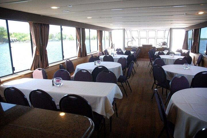 Sunday Brunch Cruise on Lake Minnetonka