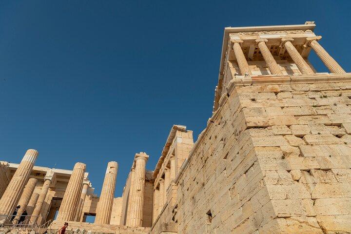 Acropolis FIRST-ENTRANCE Private Tour with Archaeological Expert