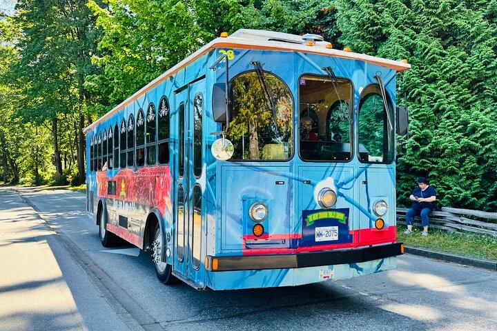 Vancouver Hop On Hop Off Trolley Tour