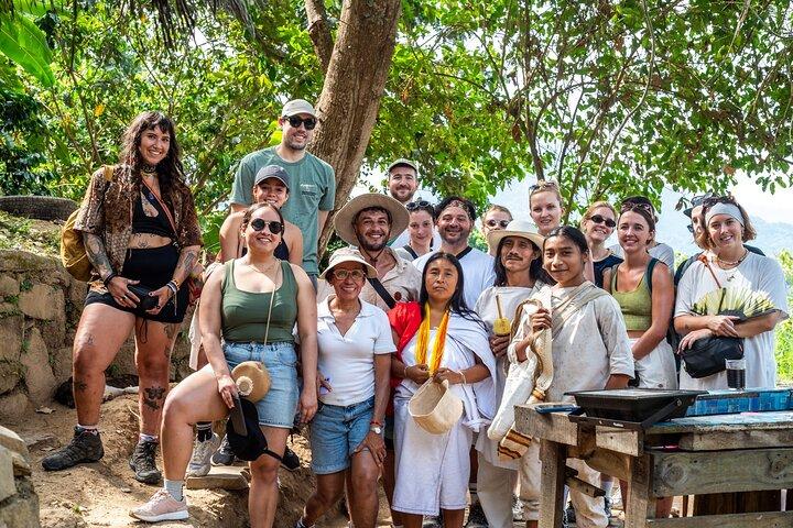Tour of indigenous trails, coffee, cocoa, waterfalls - Minca