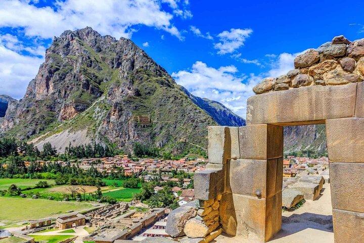 Sacred Valley tour: Pisac , Ollantaytambo and Chinchero
