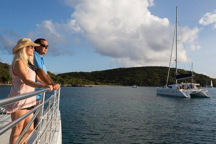 Private Sunset Cruise in Saint Lucia with Champagne