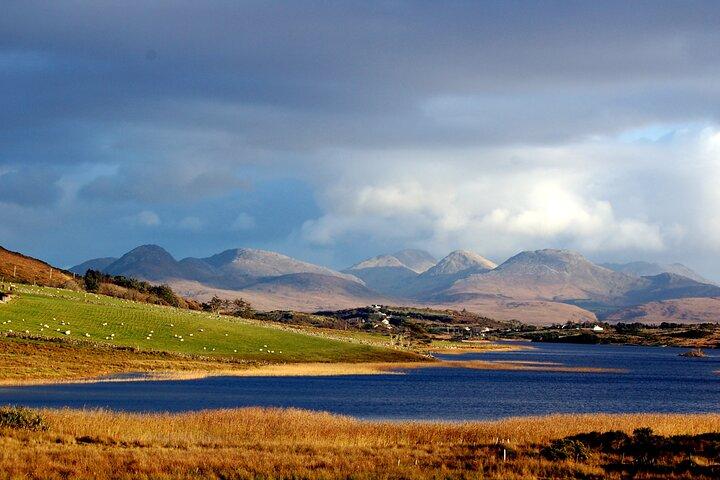 Connemara, Kylemore Abbey and Wild Atlantic Way tour from Galway