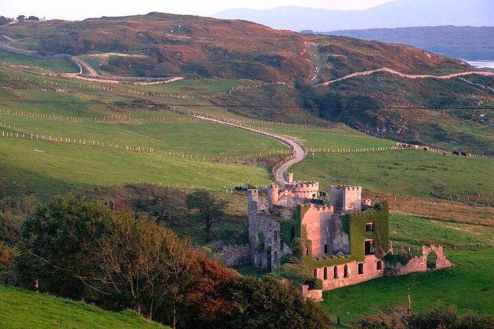 Connemara & Connemara National Park day tour from Galway. Guided.
