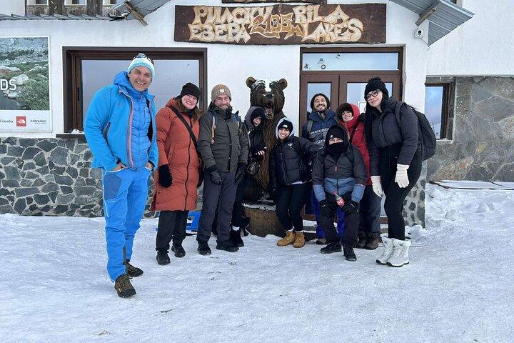 Seven Rila Lakes Guided Hike from Sofia with Lunch and Hot spring