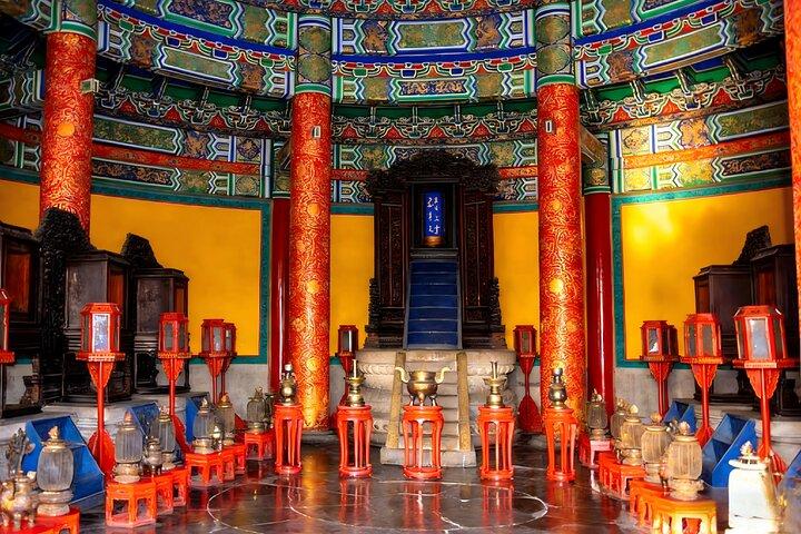 Private Half-Day Temple of Heaven and Lama Temple Tour