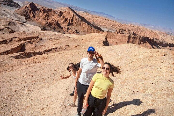 Private Expedition to the Moon Valley and Mars Valley