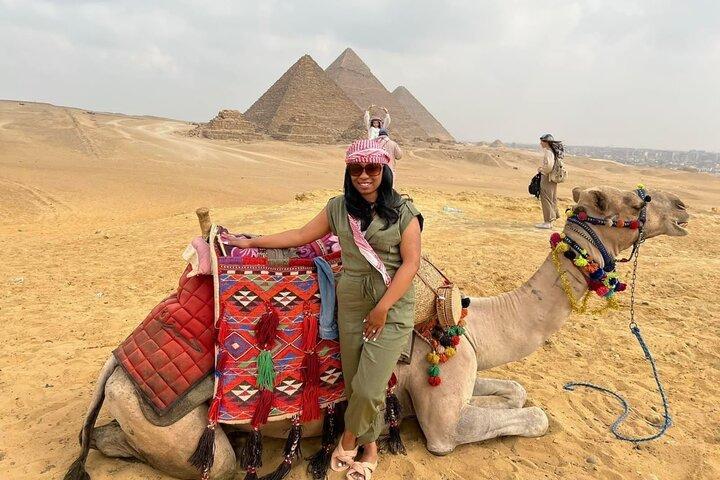 Giza pyramids, Sphinx and Egyptian Museum Full Day Private Trip
