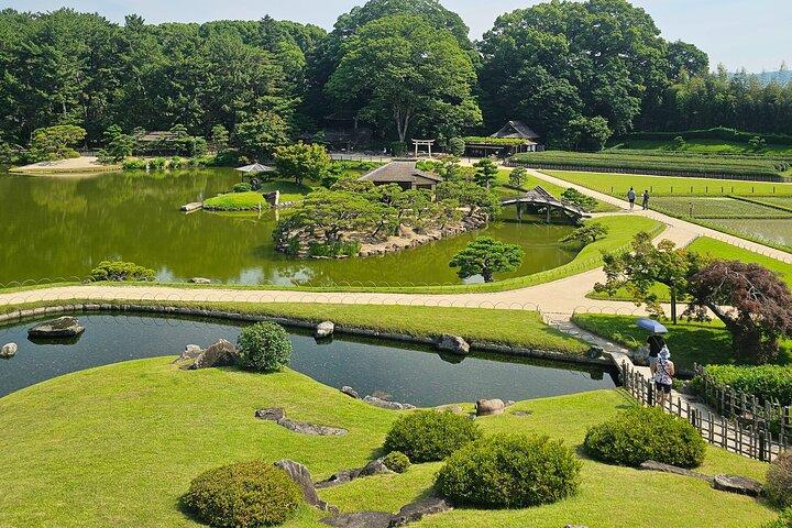 Okayama: Castle & Korakuen Garden Heritage Walk