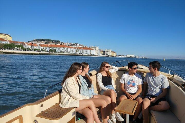 Lisbon Small Group Luxury Afternoon Boat Cruise with Open Bar