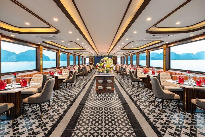 Hanoi: 5-Star Ambrose Luxury Cruise in Ha Long Bay with Jacuzzi