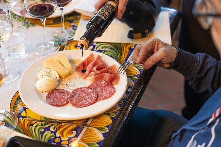 From Florence: Chianti Half-Day Wine Tour with Tasting