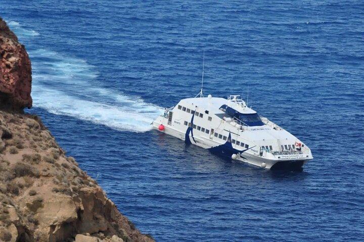 Ferry Transfer Between Santorini and Paros