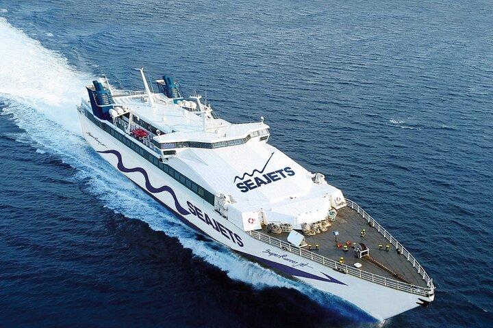 Ferry Transfer Between Santorini and Paros