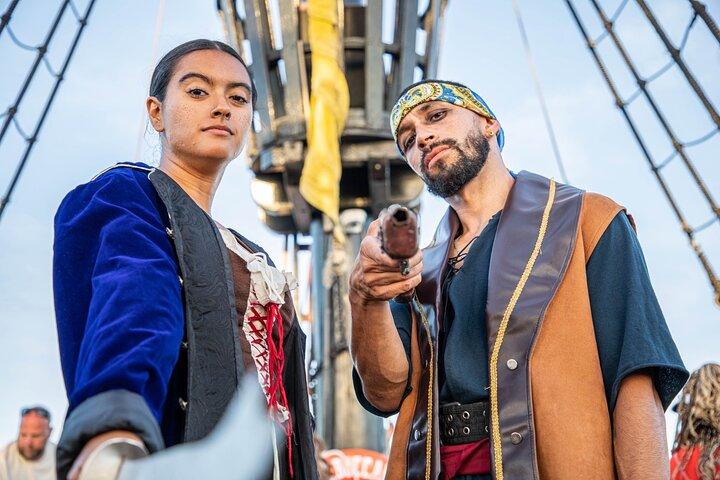 Cabo Pirate Adventure: Family Sunset Dinner & Show