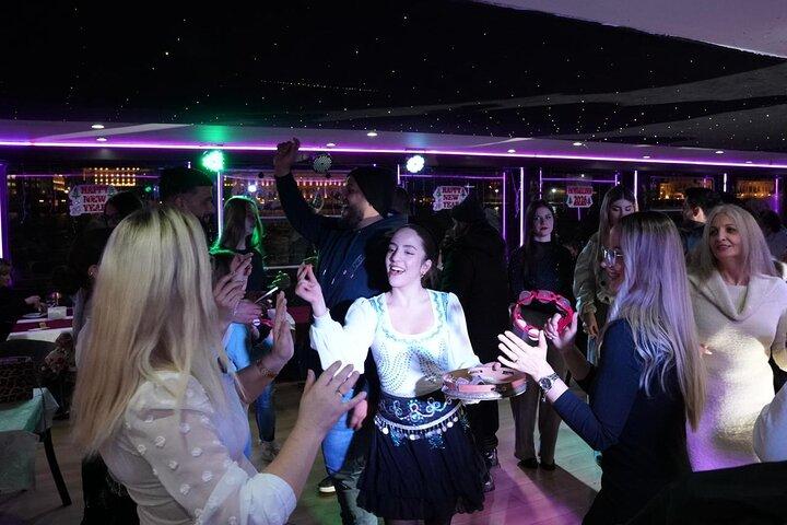 Istanbul Dinner Cruise Show